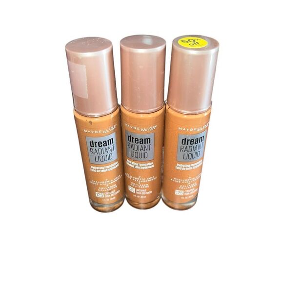 3 Maybelline Dream Radiant Liquid Hydrating Foundation 125 coconut - Picture 1 of 3